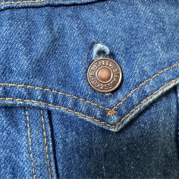 Union Made | Vintage Levi’s Studded Trucker Vest | Made in Canada - Picture 7 of 14